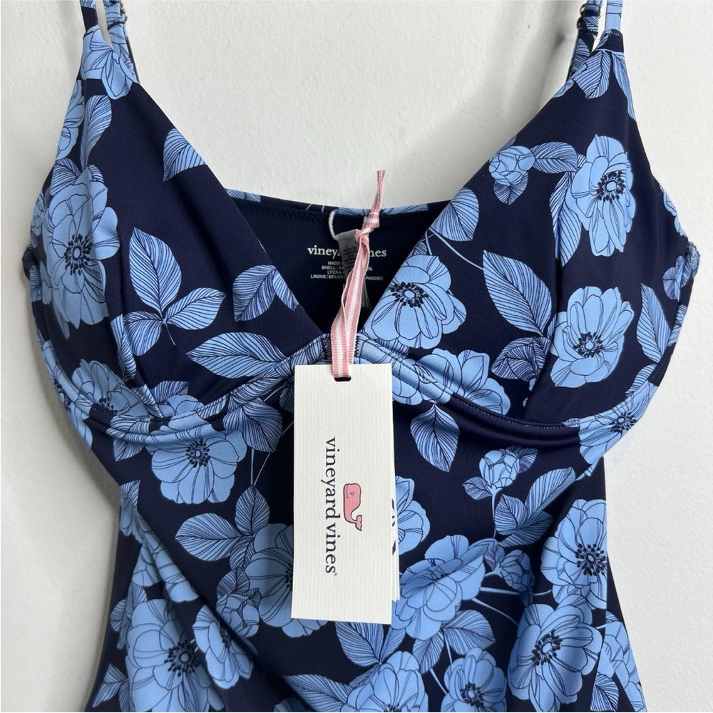Vineyard Vines Navy Blue Garment